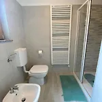 Corte 22 E Pensjonat Borgomanero