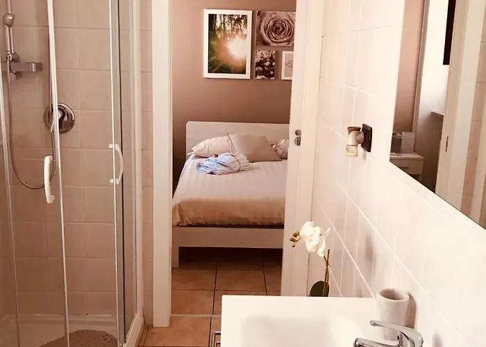 Corte 22 E Casa de hóspedes Borgomanero